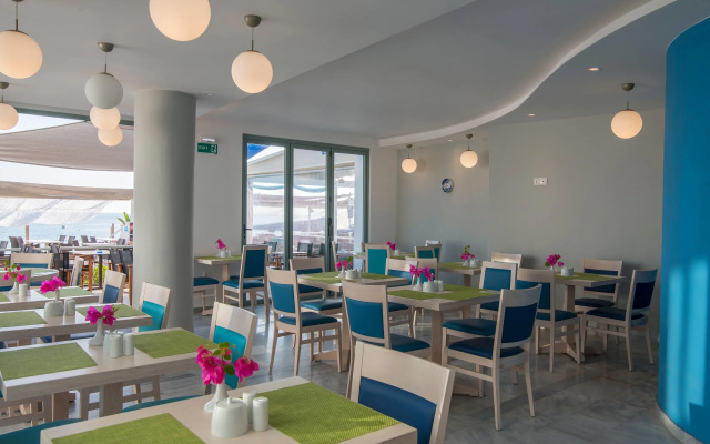 Alia Beach Hotel