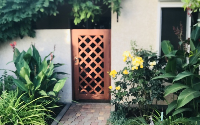 Lyogkij Briz Guest House