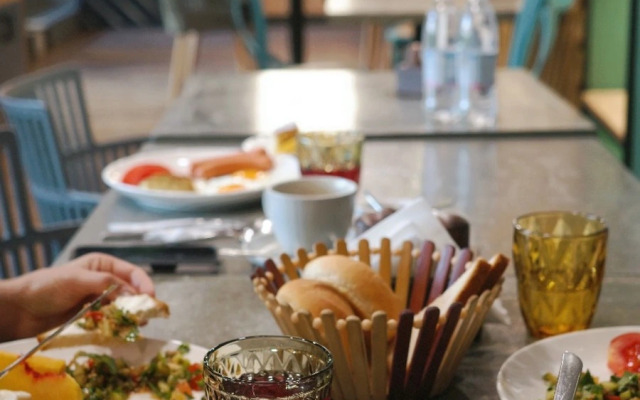 Отель Cartez by Horizon Hotels Yerevan