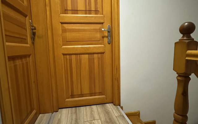 Отель Tree House