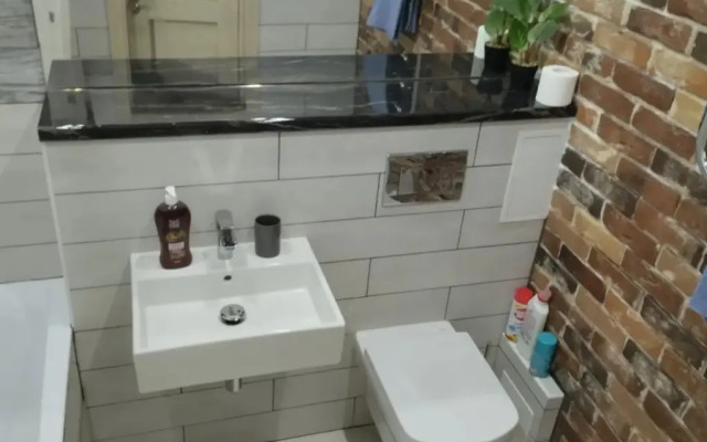 Квартира Возле Стадиона и Парка Галицкого