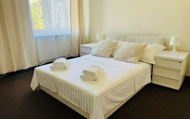 Отель Mazowiecki