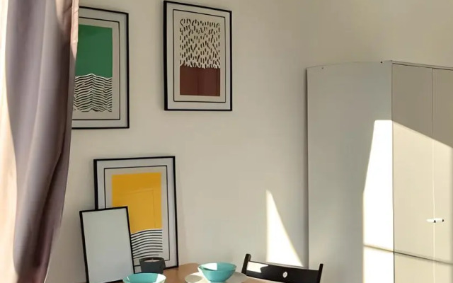 Апартаменты Уютная Студия рядом с Метро Козья Слобода