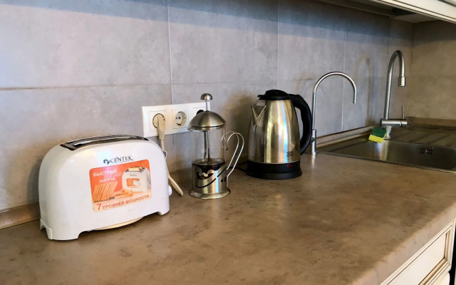 Апартаменты в центре с видом на Севастопольскую бухту