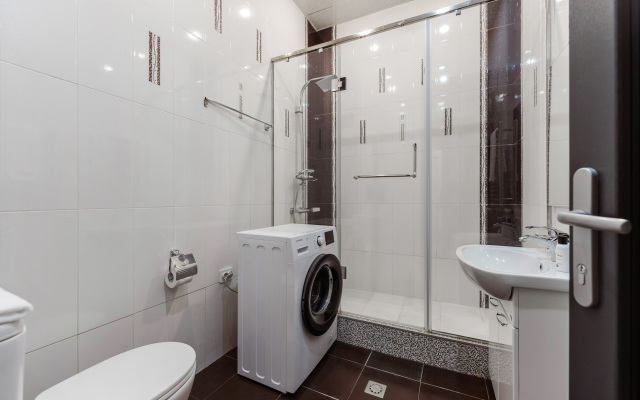 KeyGo #0031, 2 Bedroom, Near The Opera House Apartments