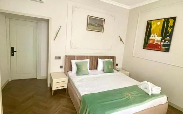 Perla De Mar Inn Hotel