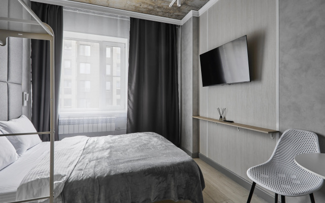 Kumo Hotel