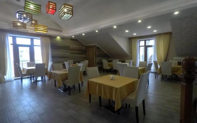 Premier Hotel (by Travel Agency)