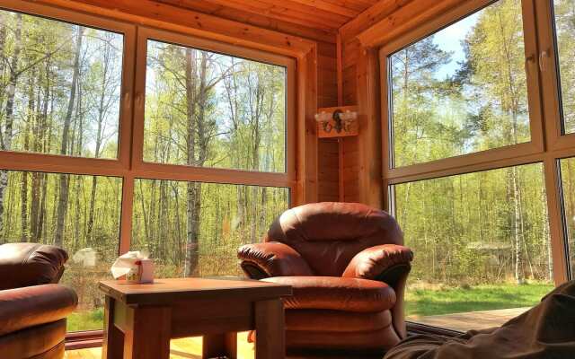 Дом с баней и камином