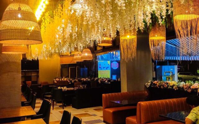 Fisco The Hub Link Hotel