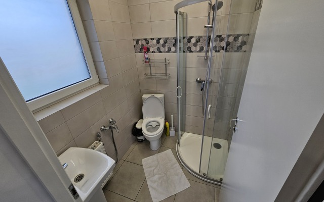 Шале Мини-база Крутицы с двумя спальнями