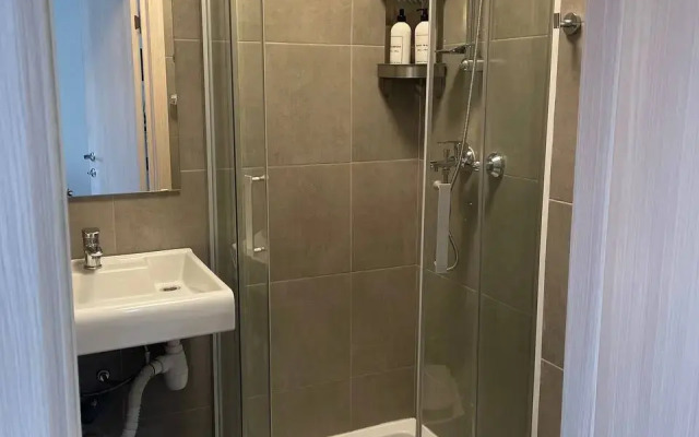 Апартаменты Квартира-студия около площади трёх вокзалов