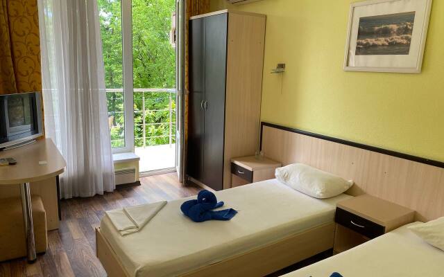 Sinee More Hotel