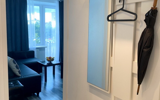 White & Black Apartments