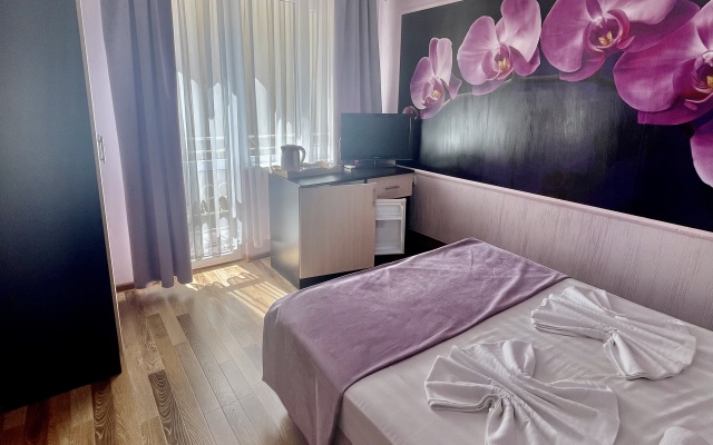 ArLian Lazarevskoe Guest House