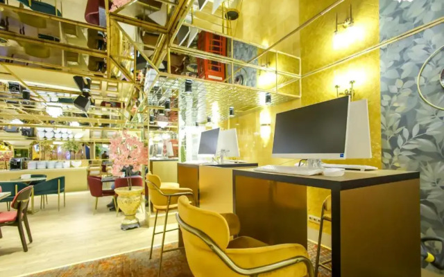 Hotel Carat Yerevan