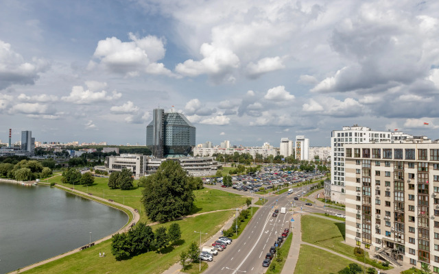 Stilnye s Vidom na Reku Apartments