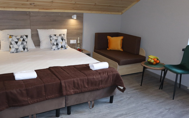 Polyana 315 Guest House