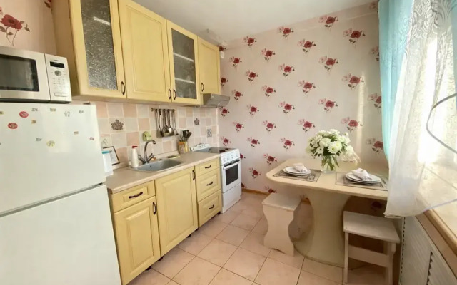 Two Pillows on boulevard Pischevikov, bld. 17