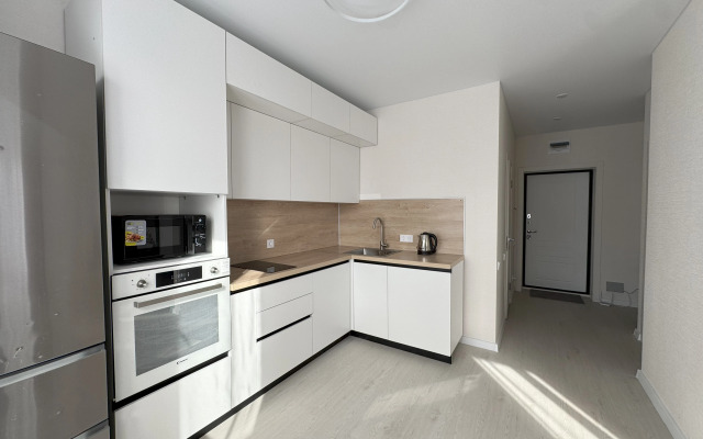 Chetyrekhmestnaya Dizaynerskaya V Tsentre Goroda Flat
