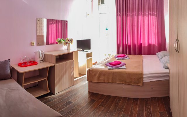 Na Primorskoj 14 Guest House