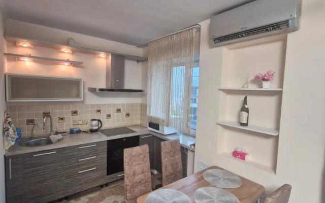 Квартира напротив ТЦ Калина Молл