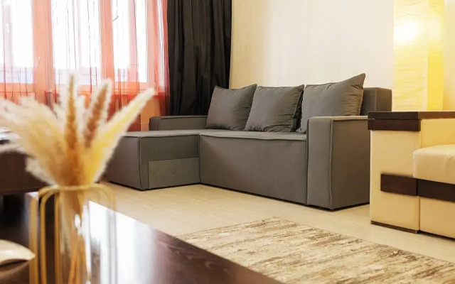 Квартира 2-комнатная улица Петра Подзолкова 3и