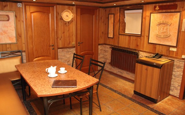 Park-Hotel D-Grad Hotel