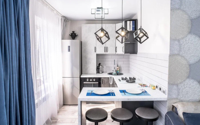 Evrodvushka so Stilnym Remontom V Samom Tsentre Goroda Apartments
