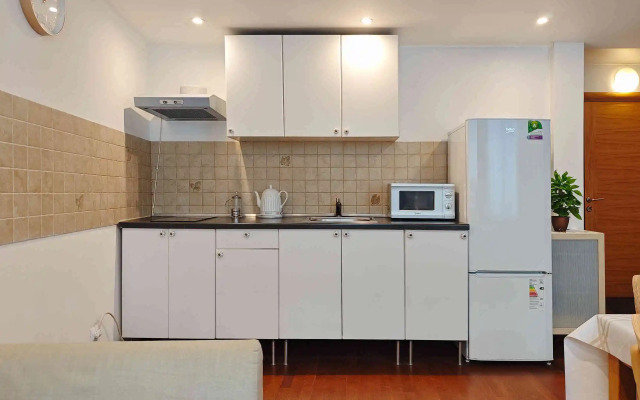 Апартаменты Невский 18 Николь и Мишель 1