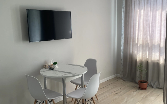 Квартира Стильная Студия в Живописном Месте около Шереметьево