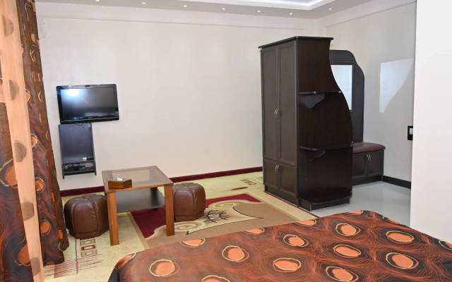 Mayisyan Kamurdj Hotel