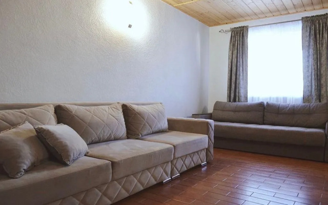 Nomer 8 Na Torfyanoy Ulitse 8/1 Apartments
