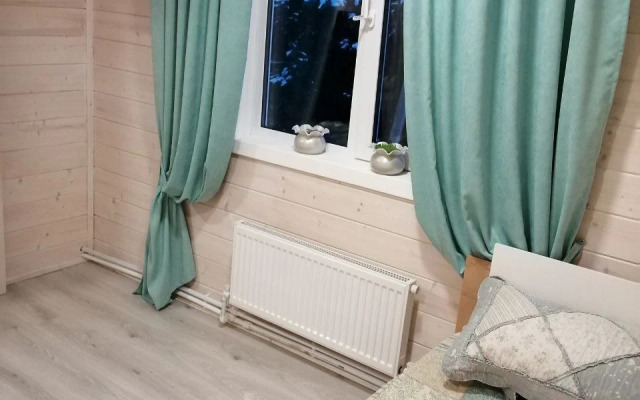 Chastnyij Dom s Verandoj i Saunoj Private House