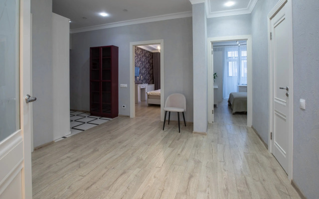 Suite S Dvumya spalnyami V Zhk Dinastiya Apartment