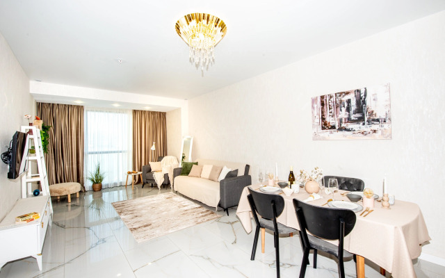 Infinity Sea Residence in Porta Apartments