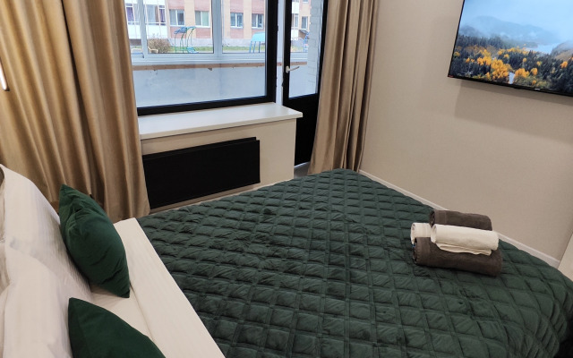 Квартира NATALI Aparts 73в.2