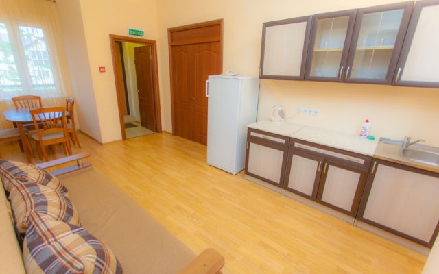 Hutorok Guest house