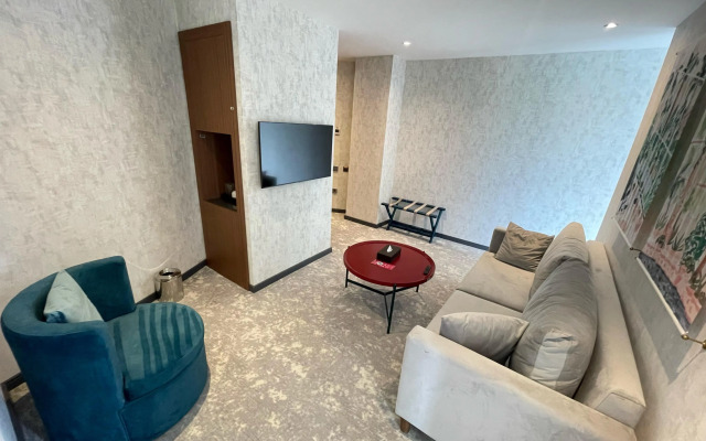 Arena Grand Hotel