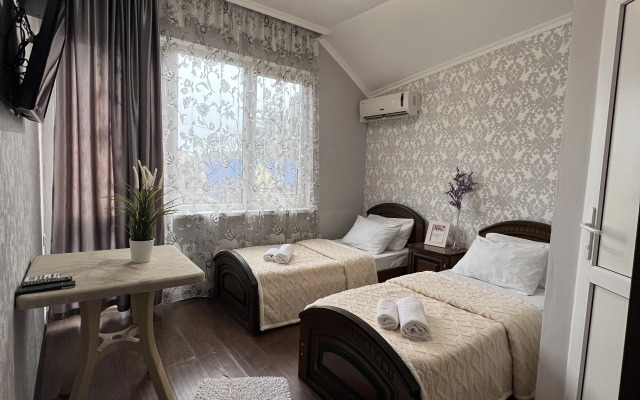 Guest House Lotos