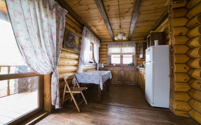 Krasnaya Usad'ba Guest House