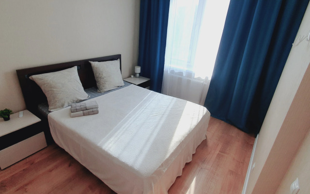 Uyutnaya Dizaynerskaya Kvartira V Novom Dome Flat