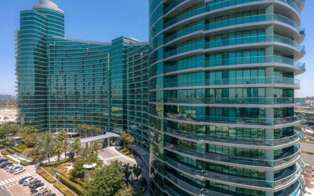 InterContinental Residence Suites Dubai Festival City Hotel