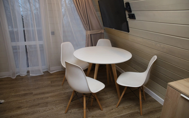 Glamping Stantsiya Morskaya