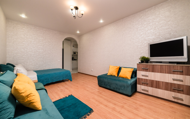 Квартира с Панорамным Видом с 19 Этажа у Аквапарка