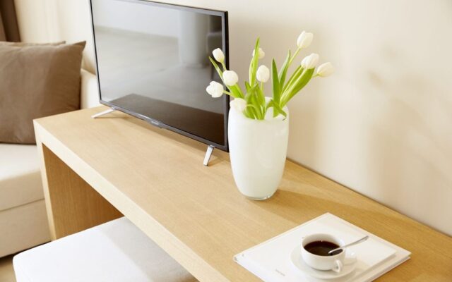 Melina Bay House Apartments