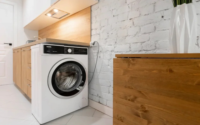 Апартаменты двухкомнатная квартира на Восстания 3-5