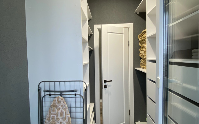 Квартира Видовая Трехкомнатная с дизайнерским ремонтом