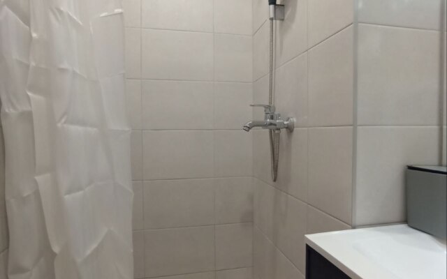 Priyatnaya Studiya U Metro Pushkinskaya Flat