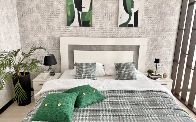 Квартира Комфорт на набережной с шикарным видом возле моста